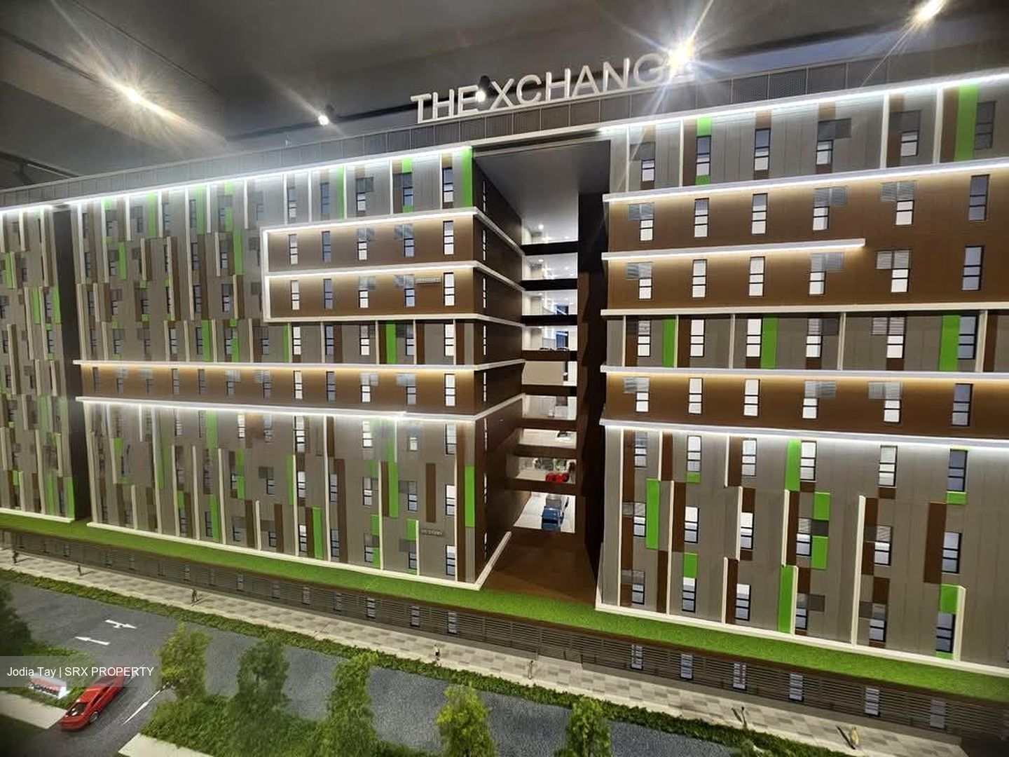 Kallang Way (D13), Retail #528736571